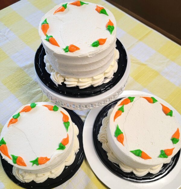 Carrot Cake - 7" Round