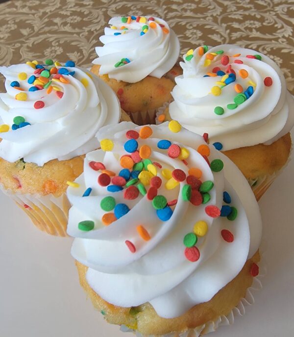 Salted Caramel Cupcake - Gourmet - Image 6