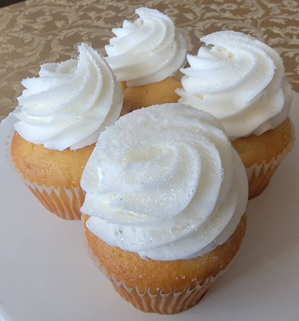 White Wedding Cupcake - Gourmet